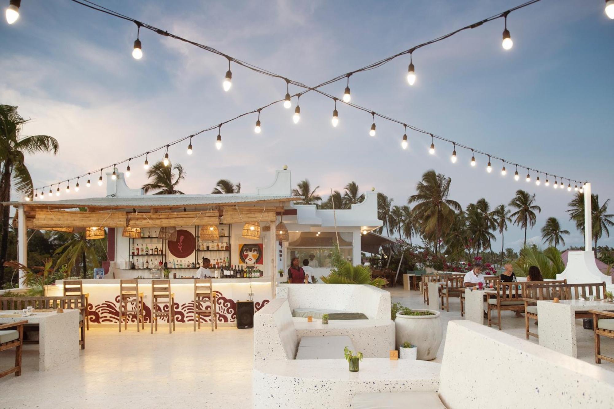 Paje White House Hotel Exterior photo