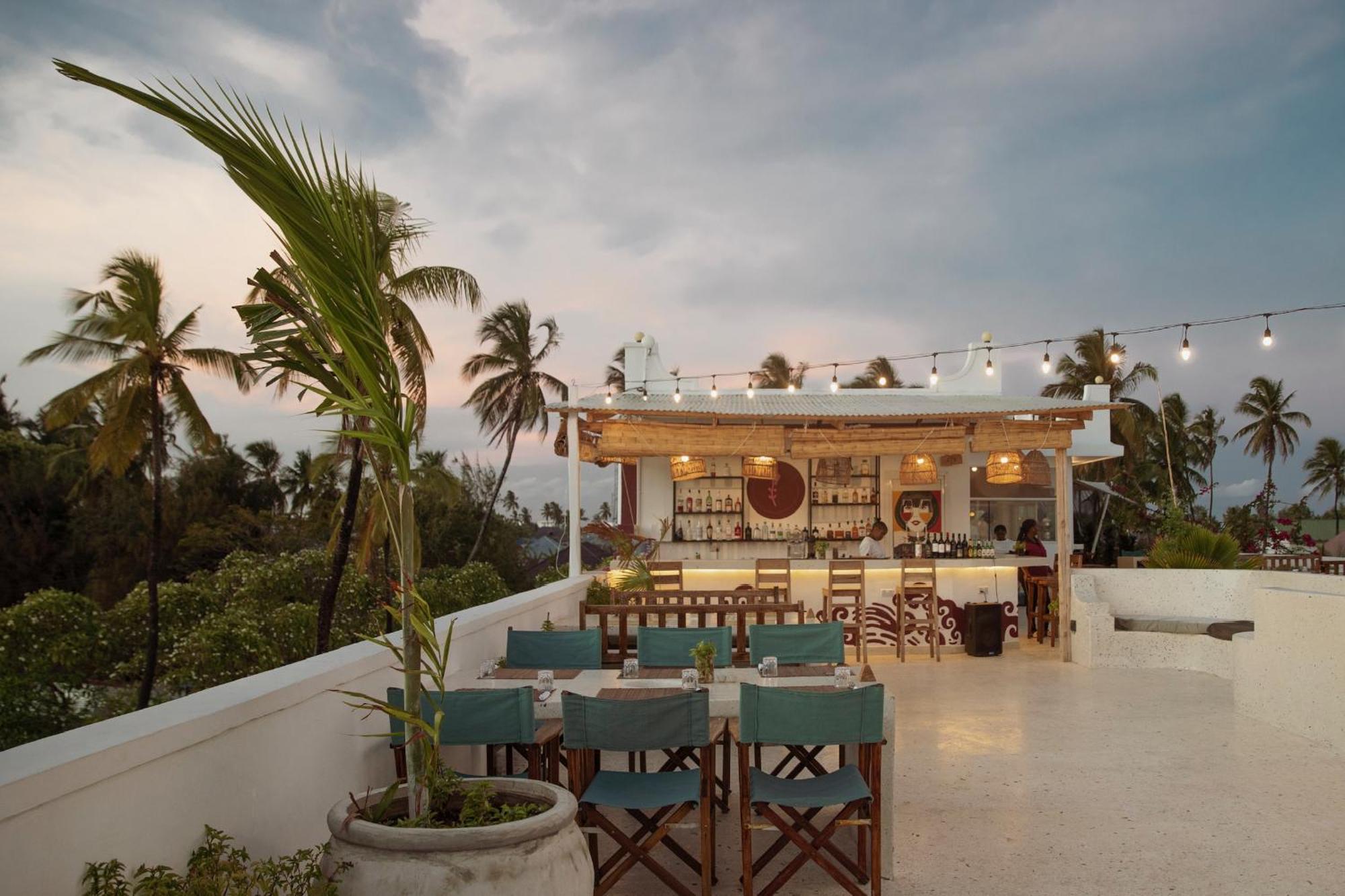 Paje White House Hotel Exterior photo